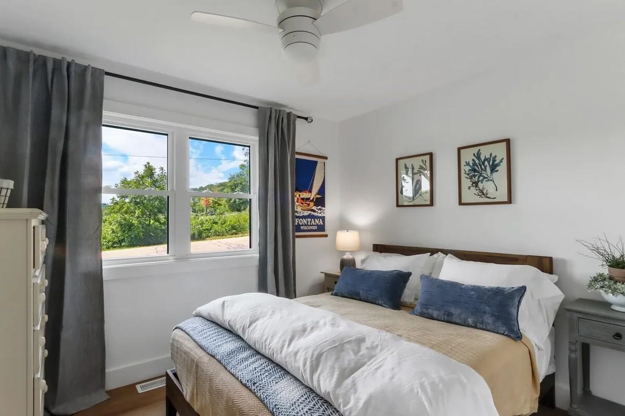 190 Dewey Ave - Photo 2 of 14