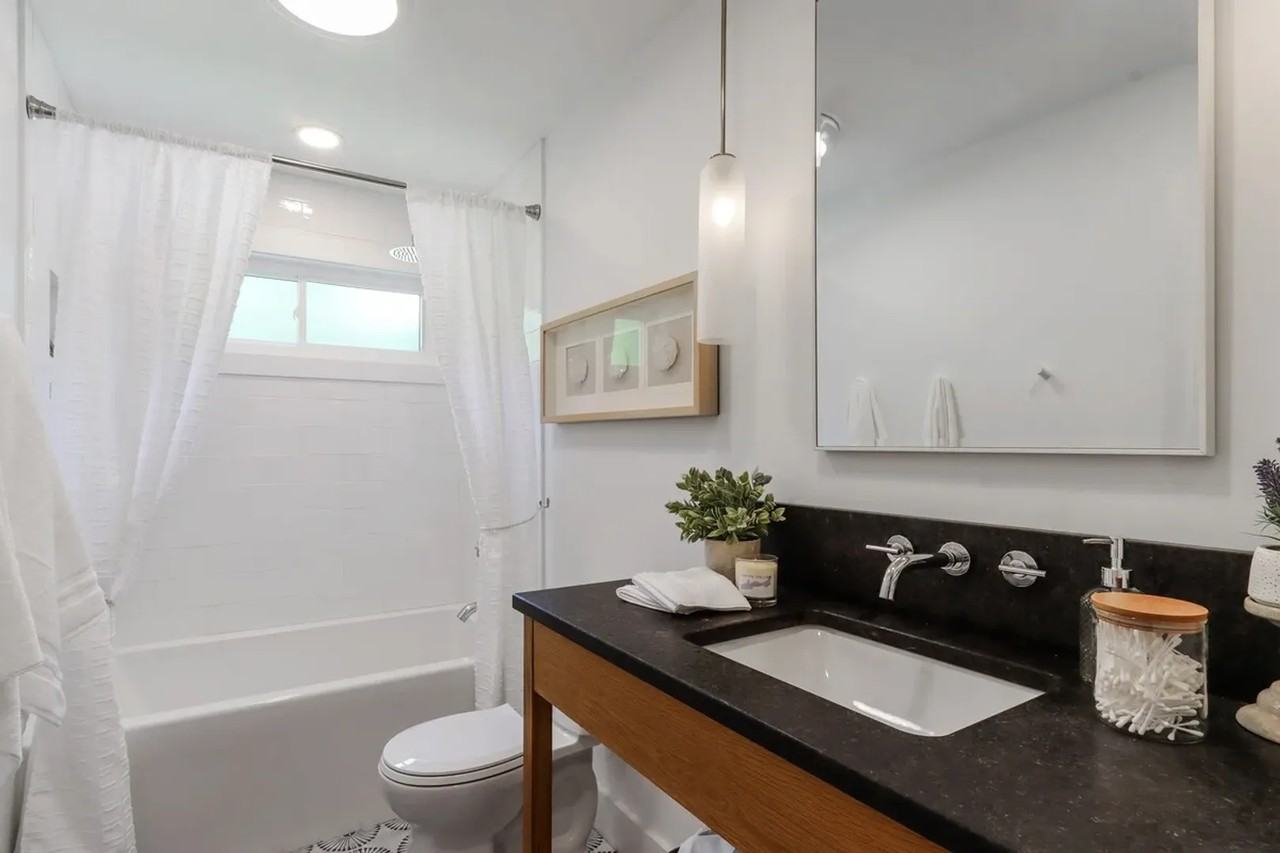 190 Dewey Ave - Photo 7 of 14