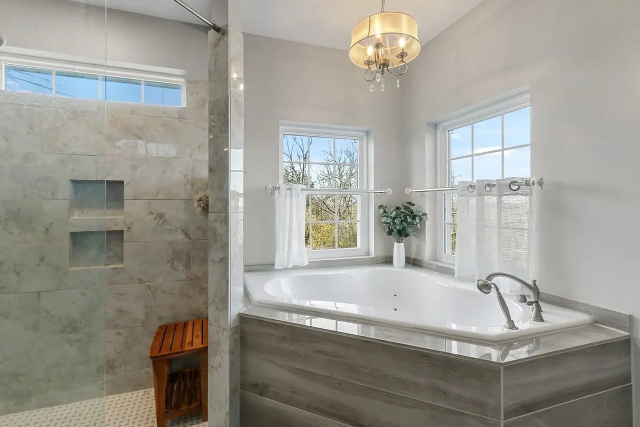 1175 La Salle Ct - Photo 5 of 23