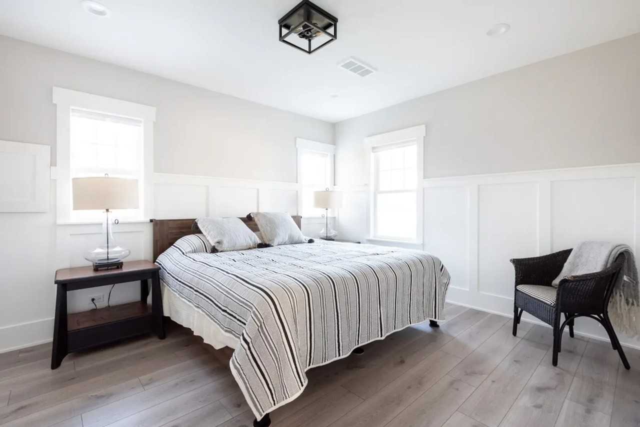 122 Williams St - Photo 6 of 10