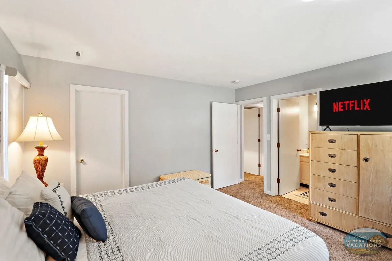 31A Abbey Villa Cir - Photo 2 of 10