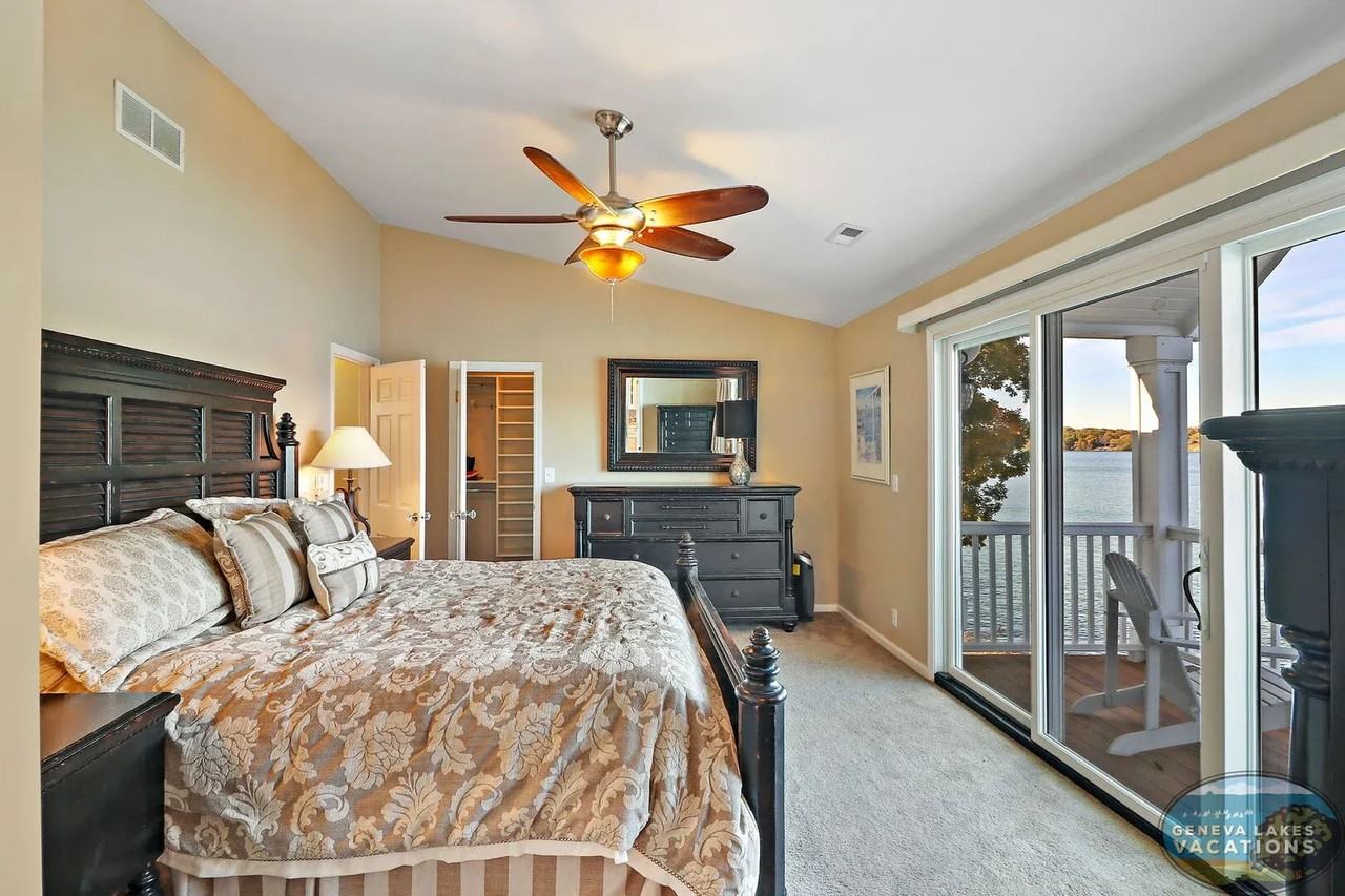 W5284 Lauderdale Dr - Photo 3 of 19