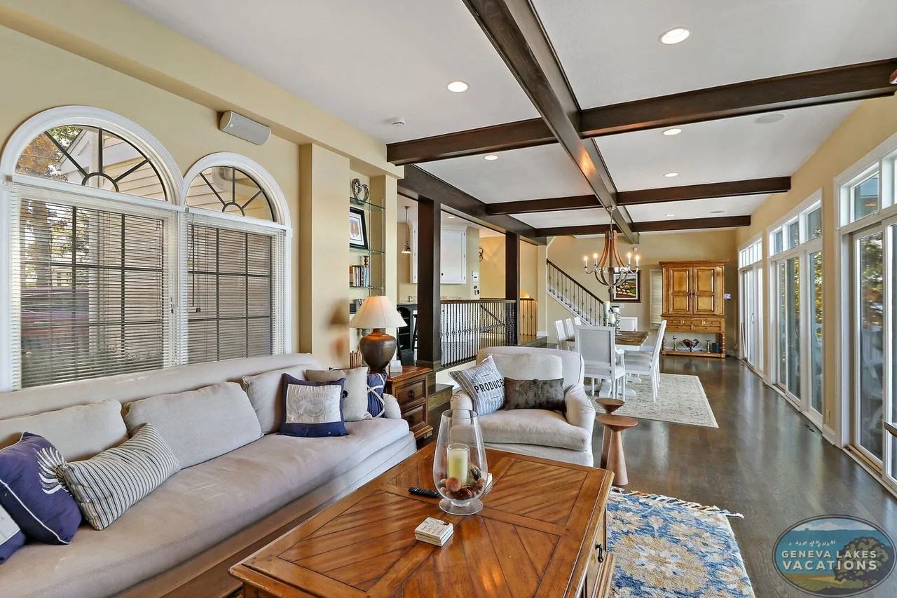 W5284 Lauderdale Dr - Photo 4 of 19