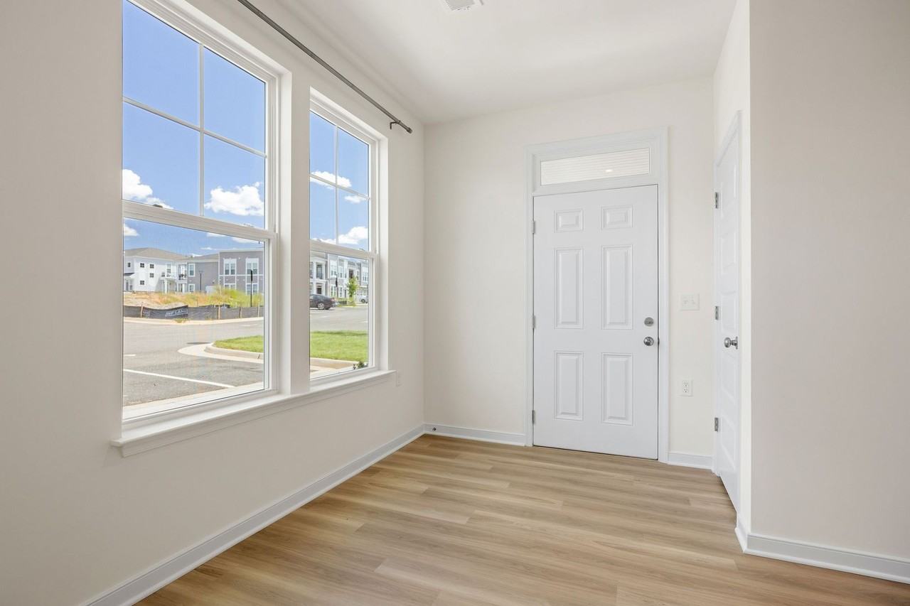 4008 Next Level Trce - Photo 3 of 29