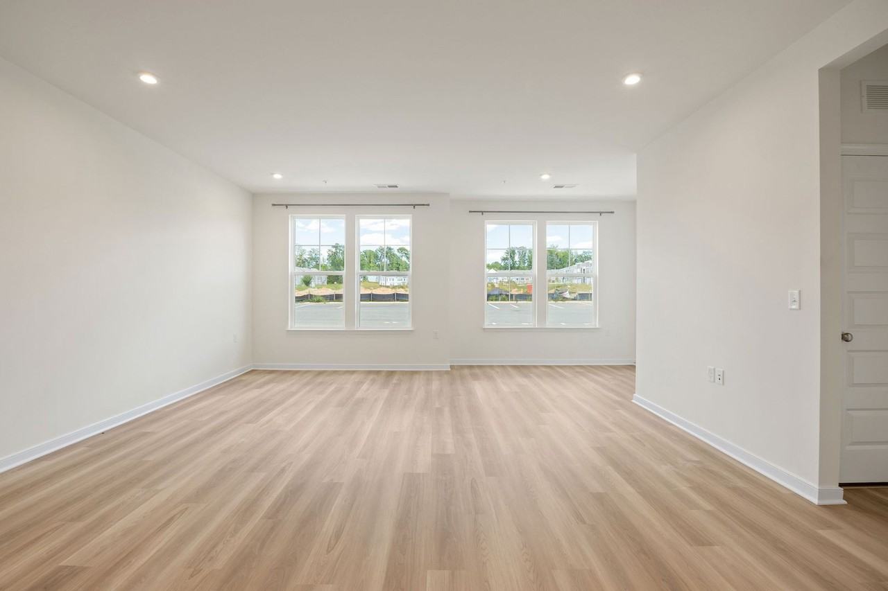 4008 Next Level Trce - Photo 6 of 29