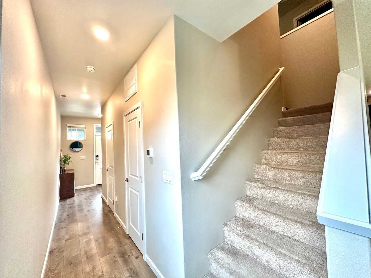 8436 58th Pl Ne - Photo 6 of 29