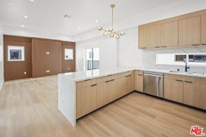 featured image of 11008 Hortense St #1-2