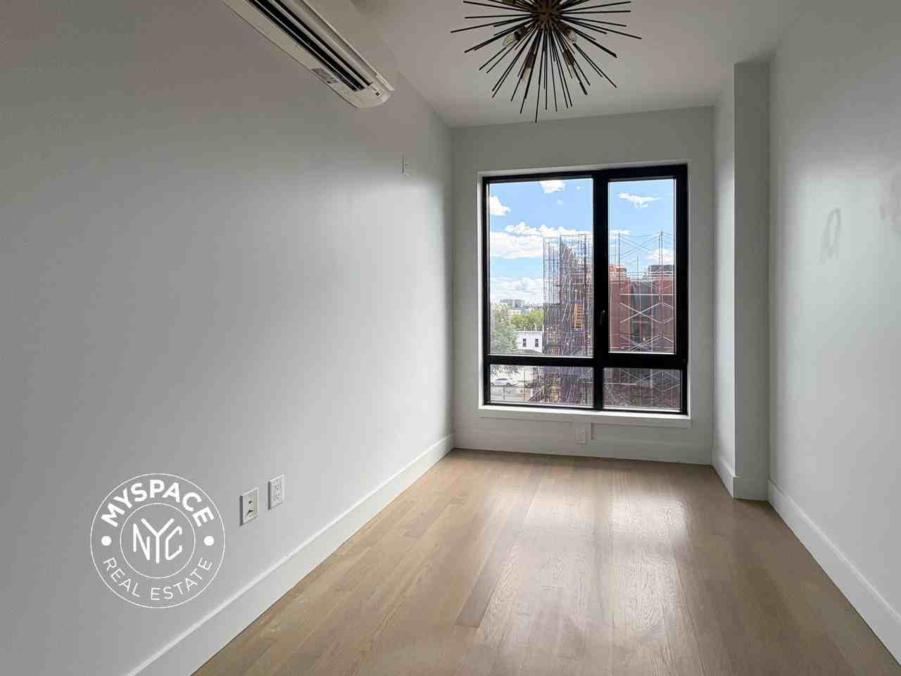 885 Rogers Ave #419 - Photo 7 of 8