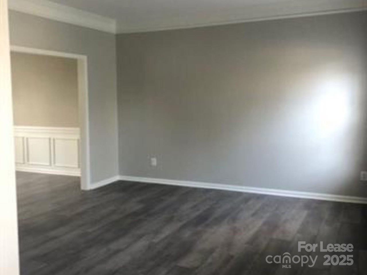 7010 Duchamp Dr - Photo 4 of 8