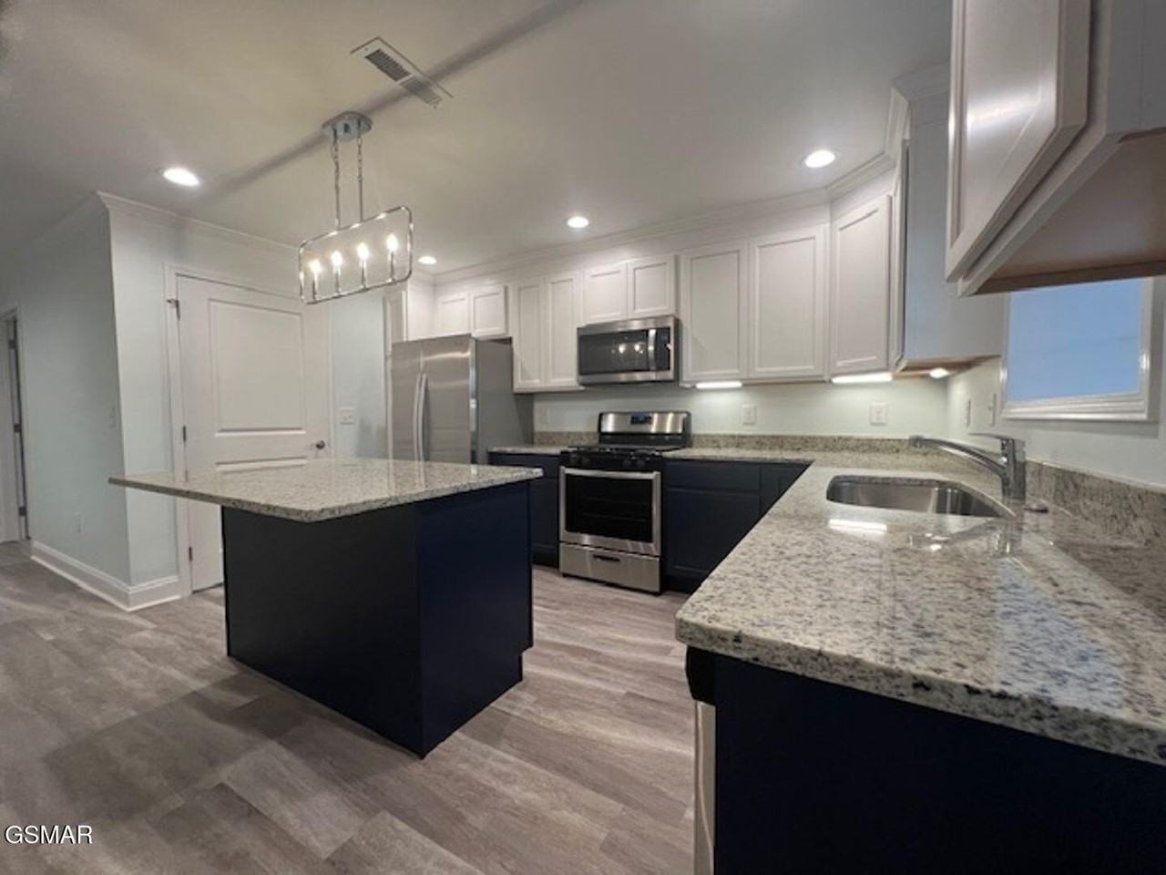 1208 Gay Street #C - Photo 2 of 14