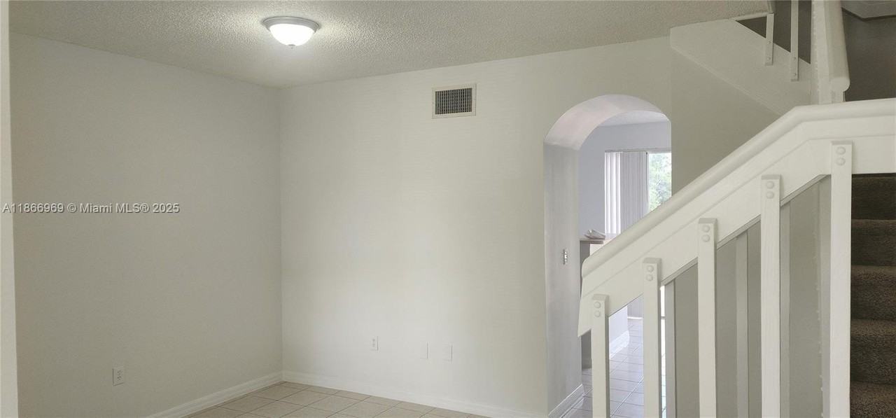 8545 Southwest 152nd Avenue #194 - Photo 4 of 50