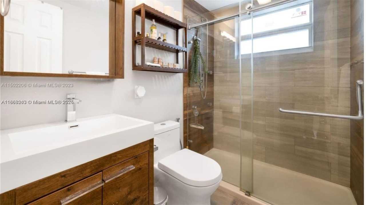 626 Meridian Ave #5 - Photo 7 of 19