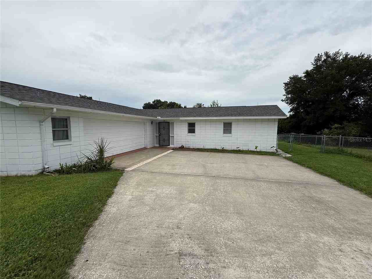 18 Emerald Way - Photo 5 of 29