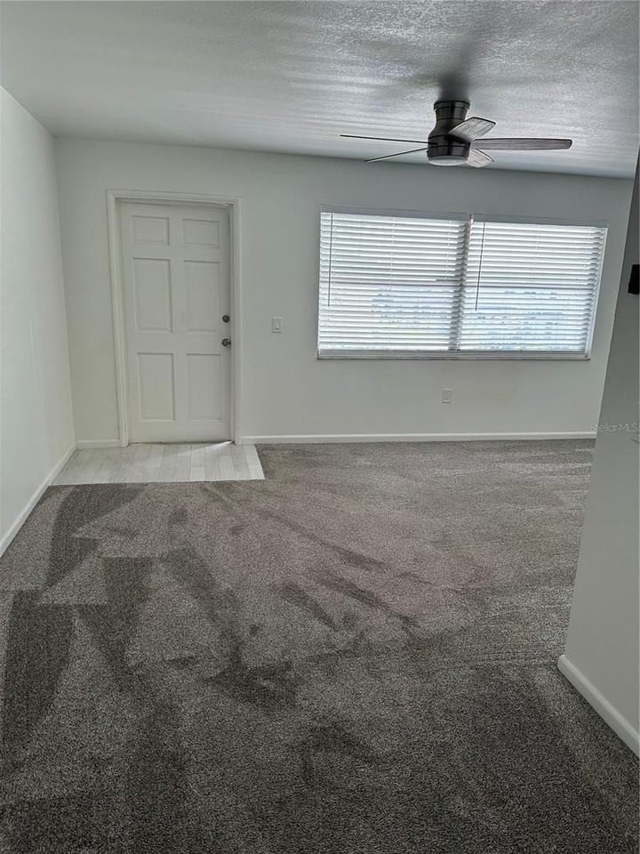 5920 18th St N #16 - Photo 4 of 28