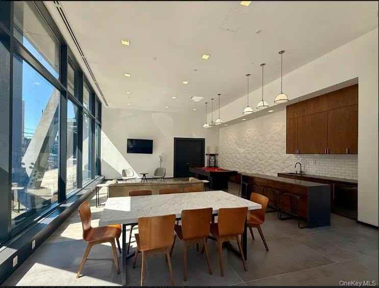 2521 43rd Ave - Photo 6 of 12