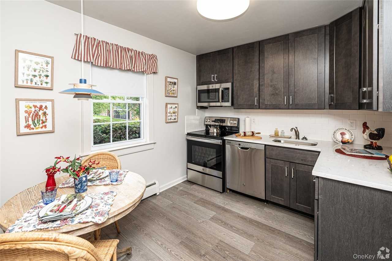 68 Muncie Rd - Photo 3 of 12