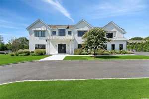 featured image of 53A Tanners Neck Ln