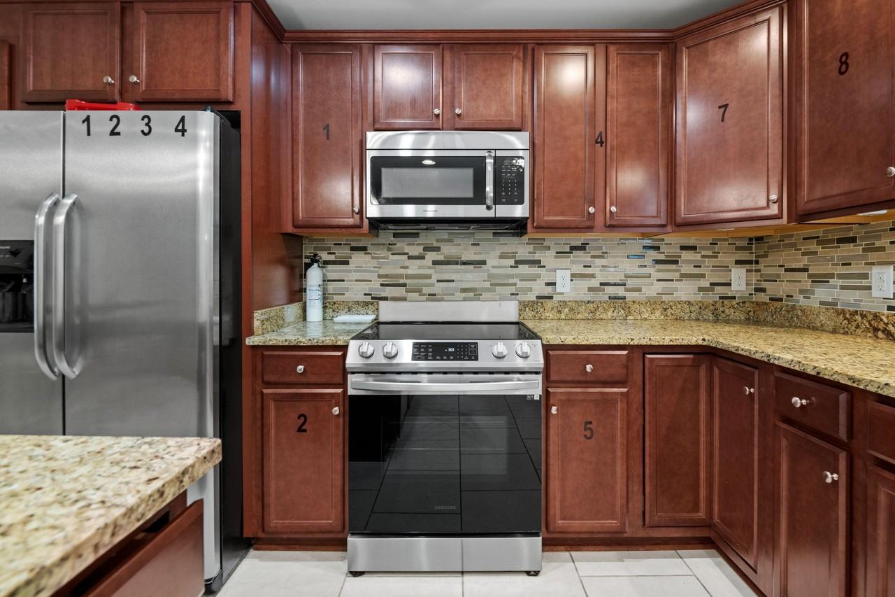 Rockwood Rd - Photo 2 of 18