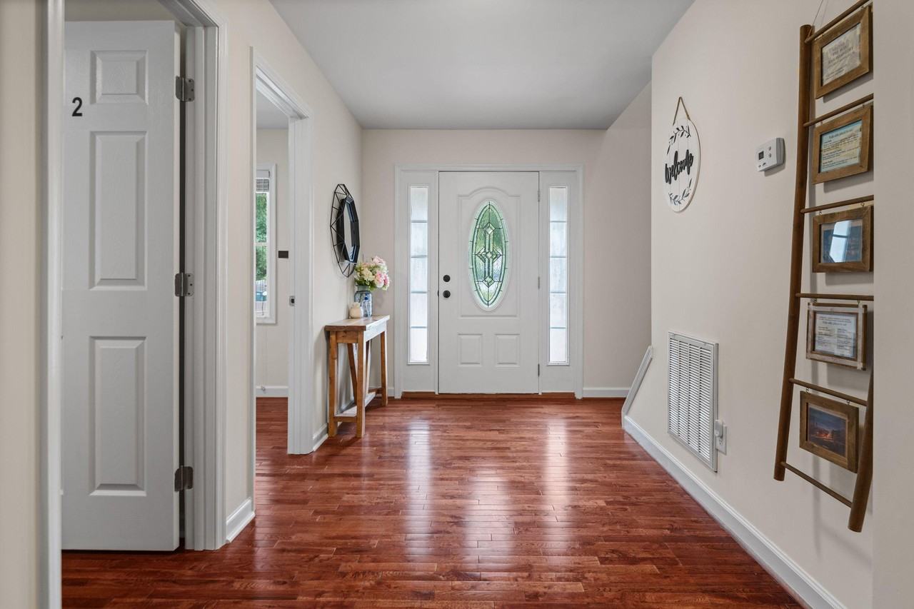 Rockwood Rd - Photo 3 of 18