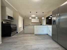 featured image of W Felix St