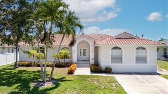 1833 N Bahama Ave - Photo 1 of 1