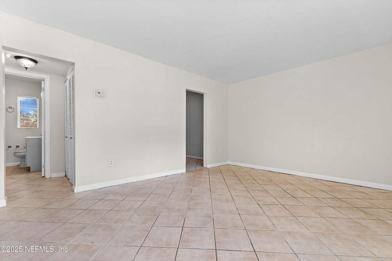 602 Luna Court #604 - Photo 6 of 16