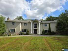 95 Fox Hedge Rd - Photo 1 of 1