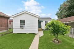 429 1/2 Fos Ave - Photo 1 of 1