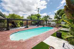 1521 Ne 3rd Ave - Photo 1 of 1