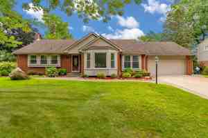 featured image of 36939 Heatherton Dr