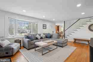 134 S Homeland Ave - Photo 1 of 1
