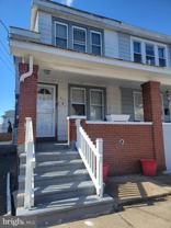 921 Revere Ave - Photo 1 of 1