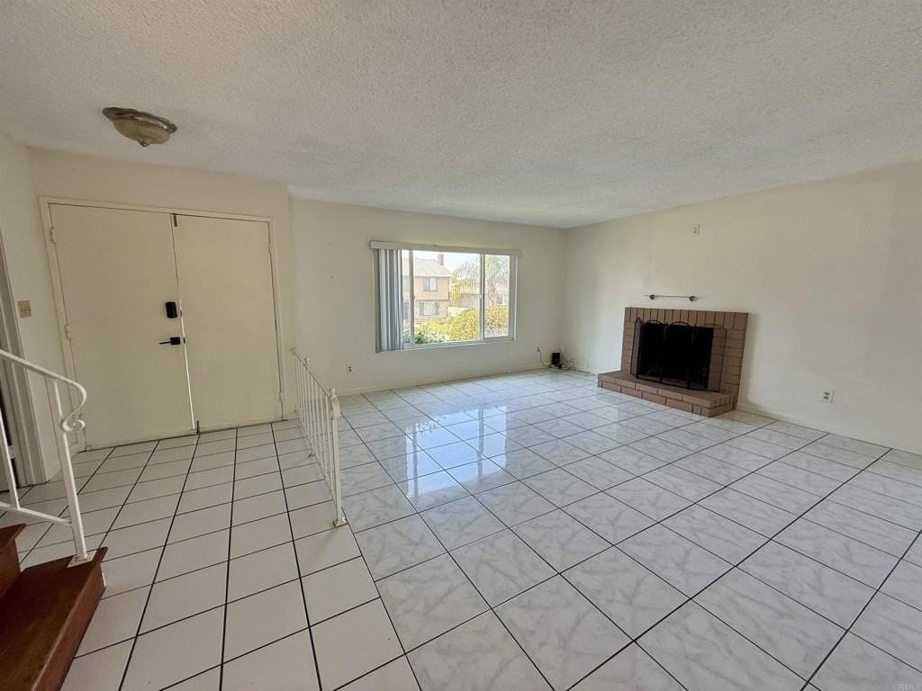 3570 Tony Drive - Photo 5 of 37