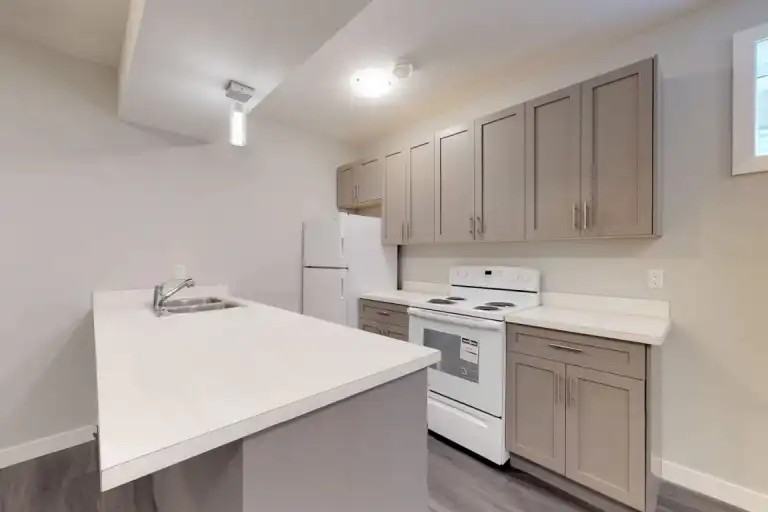 12945 103 St Nw #12945B - Photo 2 of 12