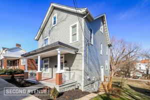 featured image of 449 Westminster Ave