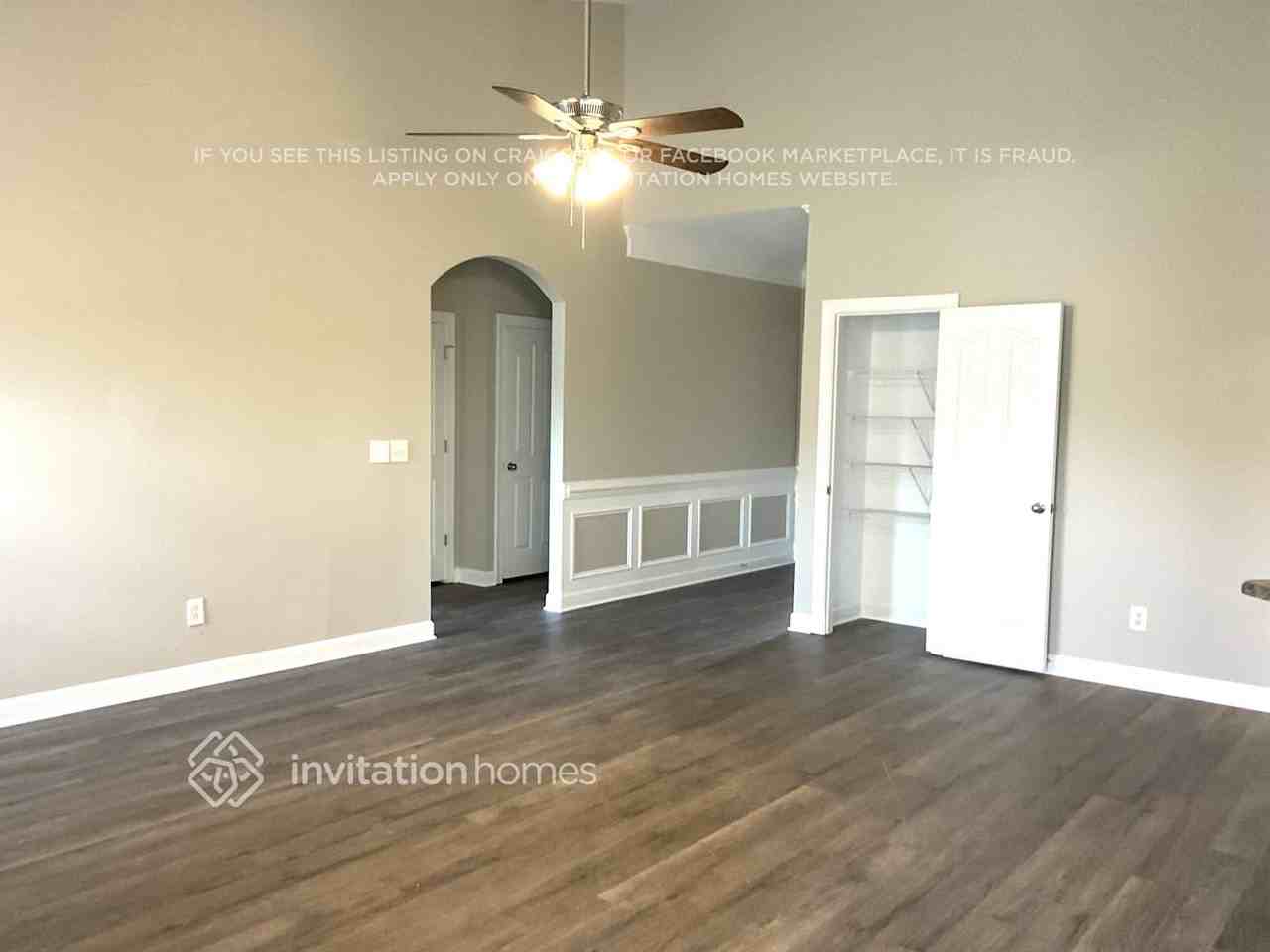 4104 Plum Creek Ct - Photo 2 of 14