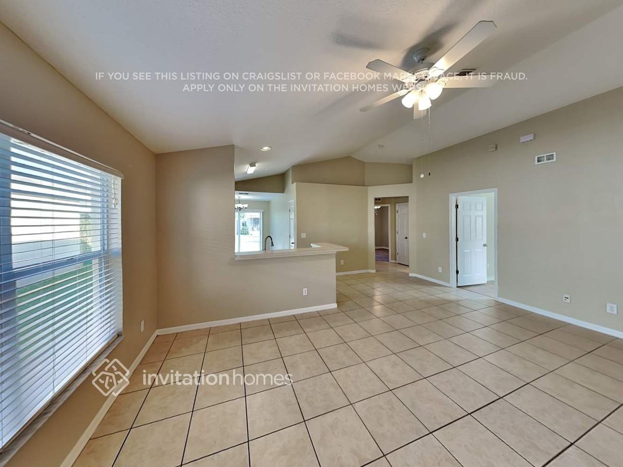 7462 Oxford Garden Cir - Photo 3 of 17