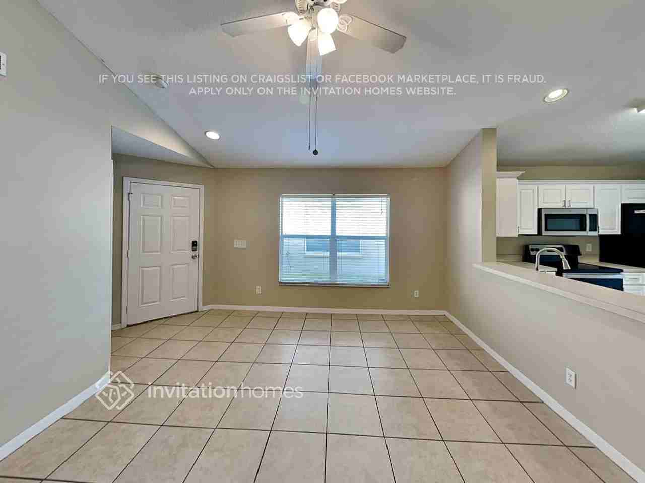 7462 Oxford Garden Cir - Photo 5 of 17