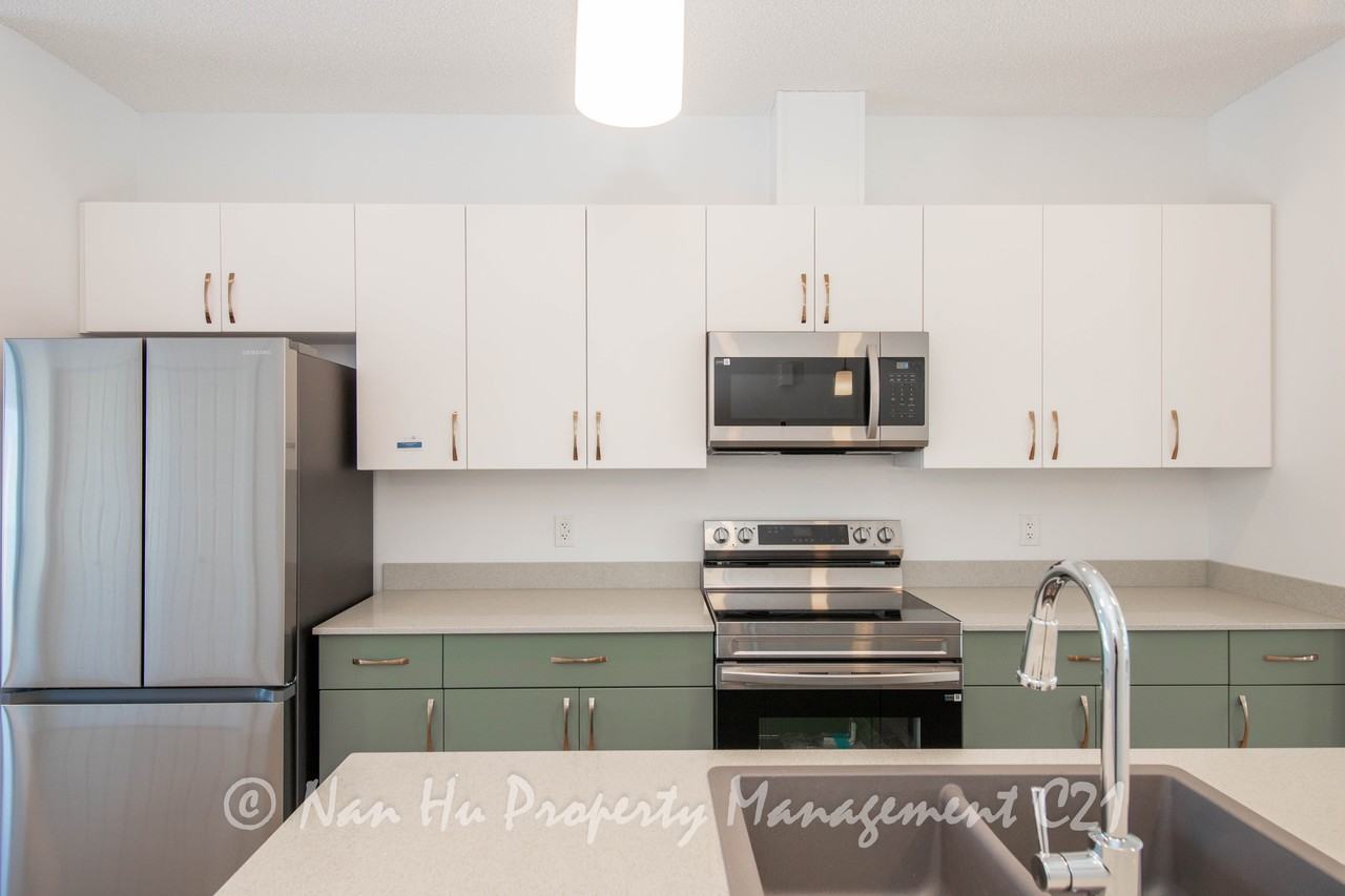 2723 193 Street Northwest - Photo 2 of 20