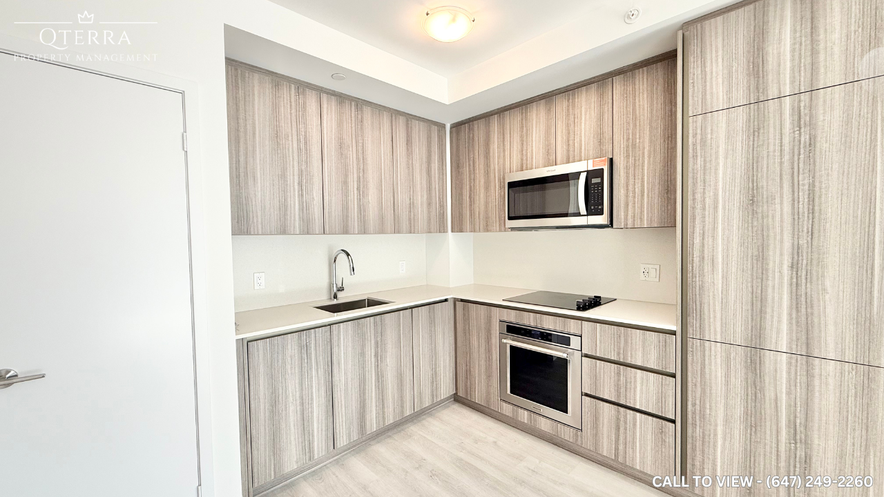 1023-15 Richardson St, Toronto, Ontario M5A0Y5 - Photo 2 of 14