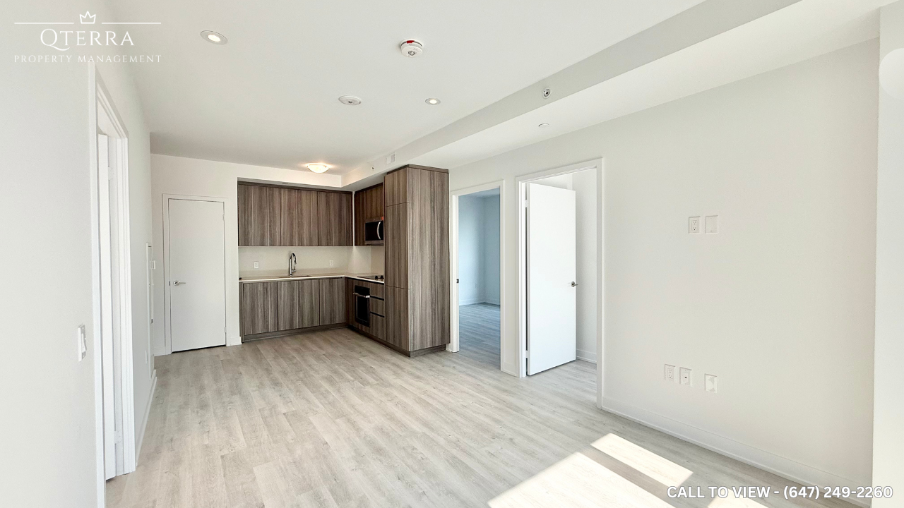 1023-15 Richardson St, Toronto, Ontario M5A0Y5 - Photo 3 of 14