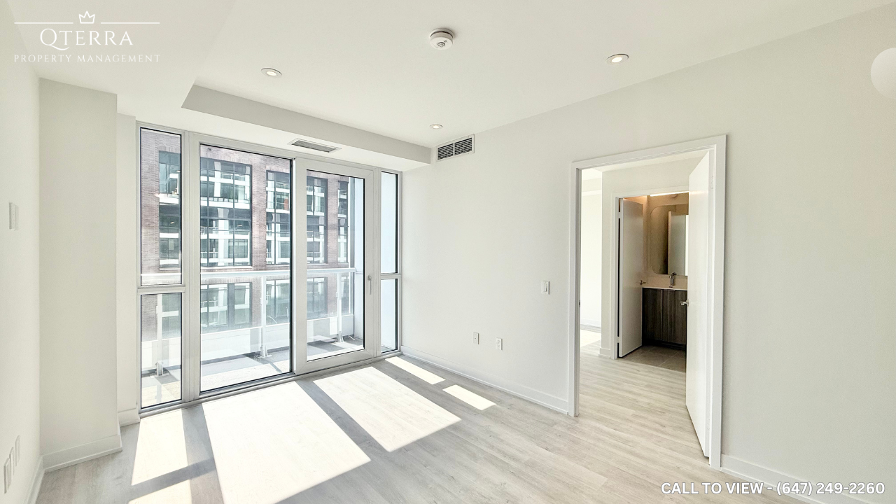 1023-15 Richardson St, Toronto, Ontario M5A0Y5 - Photo 4 of 14