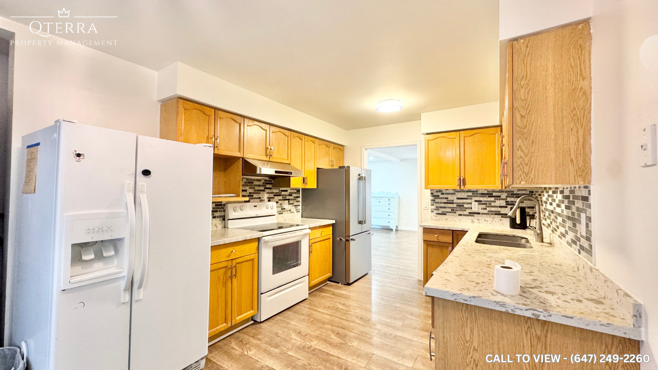 366 Bushview Crescent, Waterloo, Ontario N2V 2A5 - Photo 2 of 15
