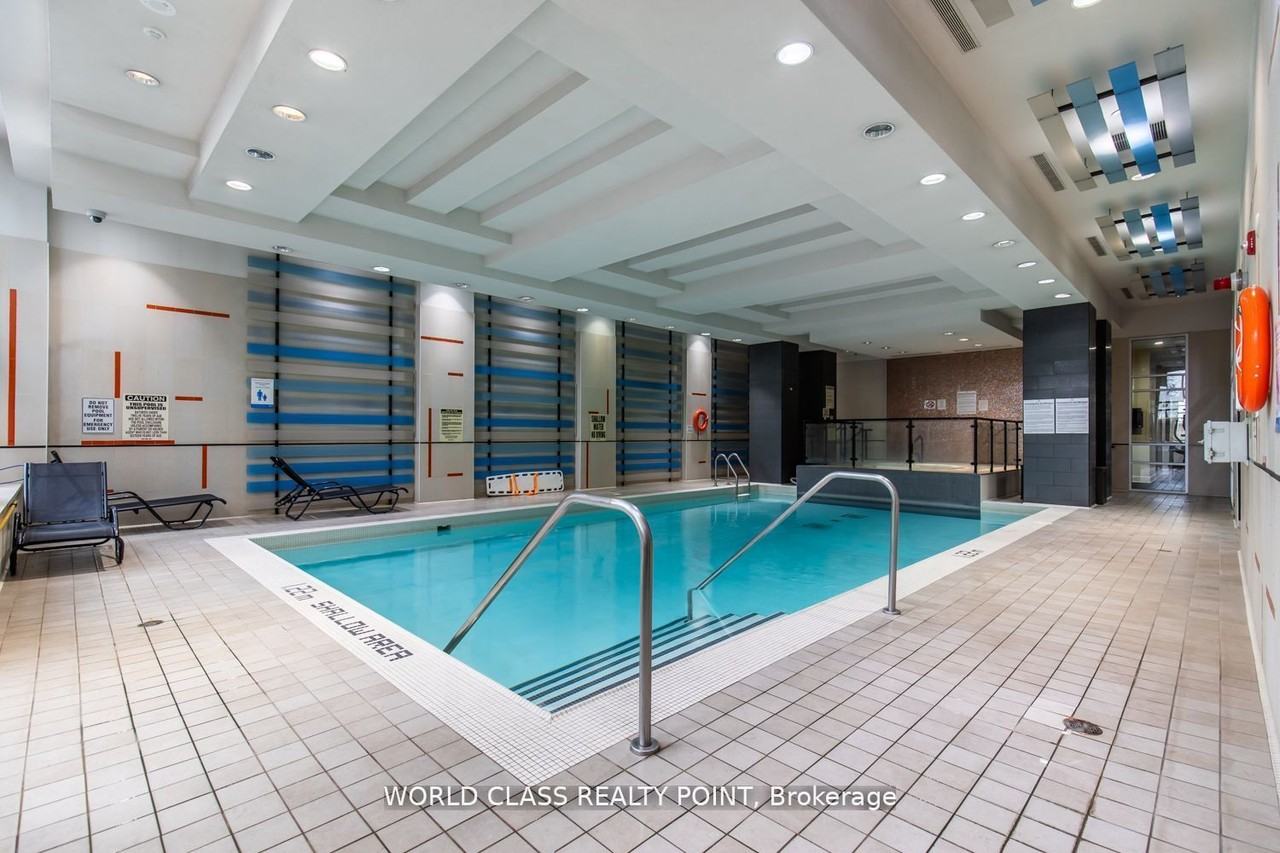 Ultra Ovation - Photo 3 of 9