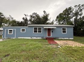 900 40th St S - Photo 1 of 1