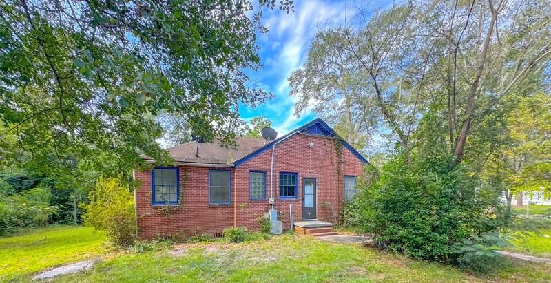 1206 Macon Ave - Photo 2 of 9