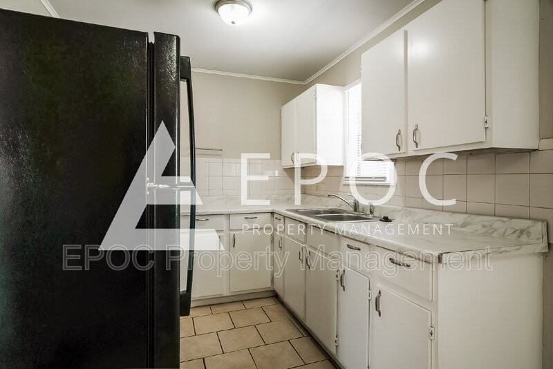 1418 N Delaware Ave - Photo 2 of 15