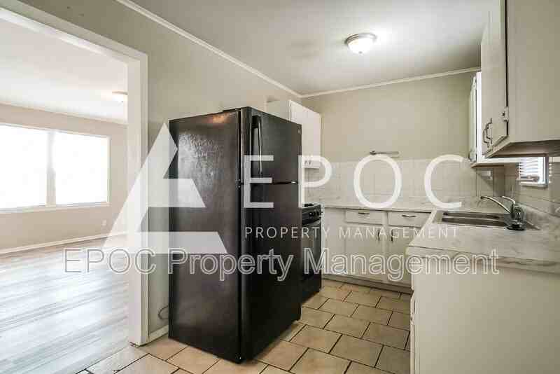 1418 N Delaware Ave - Photo 3 of 15