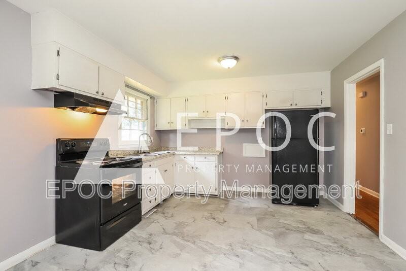 204 Cassell St - Photo 3 of 15