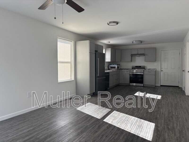 1732 Jourolman Avenue - Photo 3 of 16